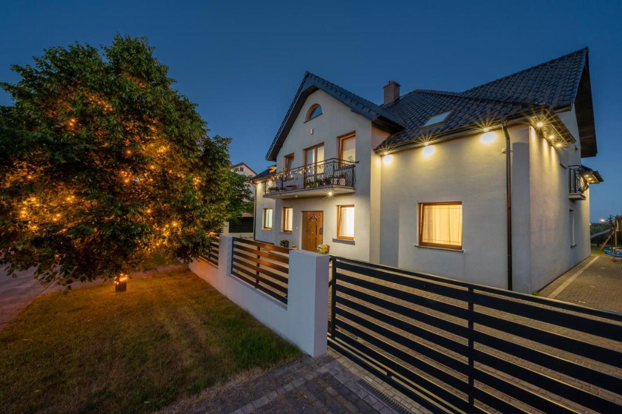 Seaesta Darlowo - Komfortowe Pokoje I Apartamenty エクステリア 写真
